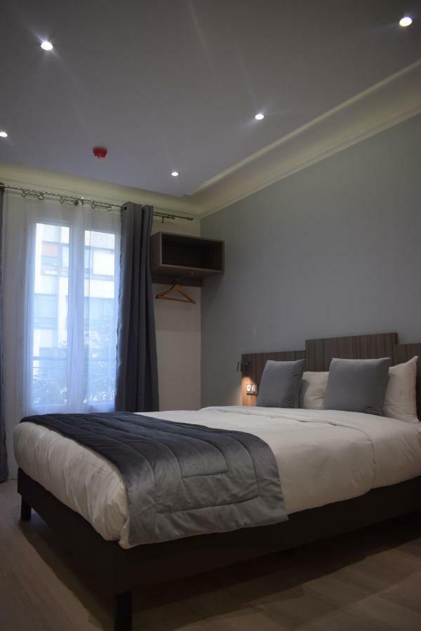 Hotel Puy De Dome Paris Exterior photo