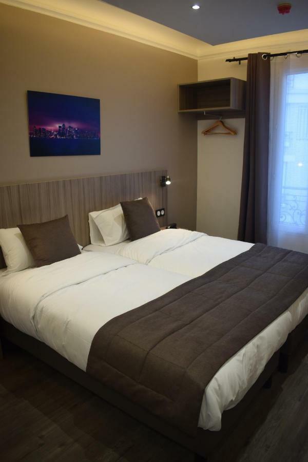 Hotel Puy De Dome Paris Exterior photo